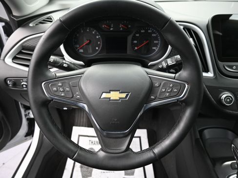 Used 2024 Chevrolet Malibu RS image 10