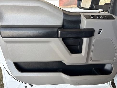 Used 2020 Ford F550 4x4 Crew Cab Super Duty image 5