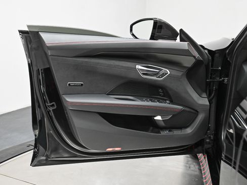 Used 2023 Audi RS e-tron GT image 25