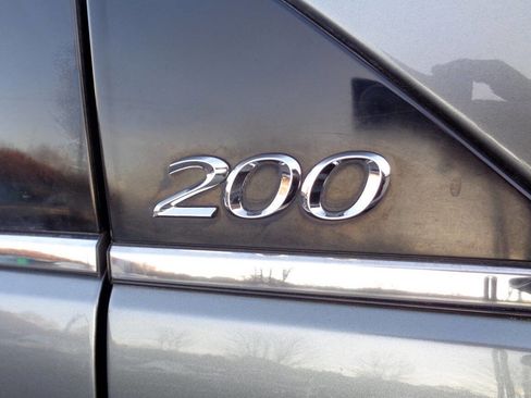 Used 2013 Chrysler 200 Touring image 5