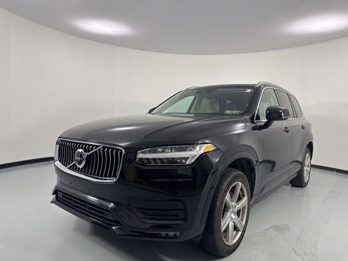 Used 2020 Volvo XC90 T6 Momentum AWD/4WD image 3