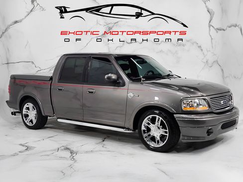 Used 2002 Ford F150 Harley-Davidson image 1