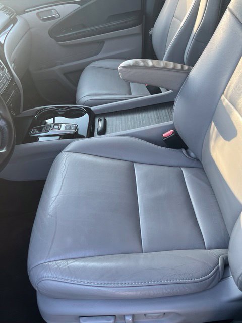 Used 2019 Honda Pilot Touring image 17