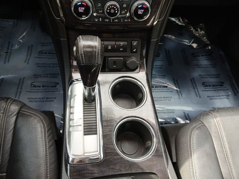 Used 2016 Buick Enclave Leather image 10