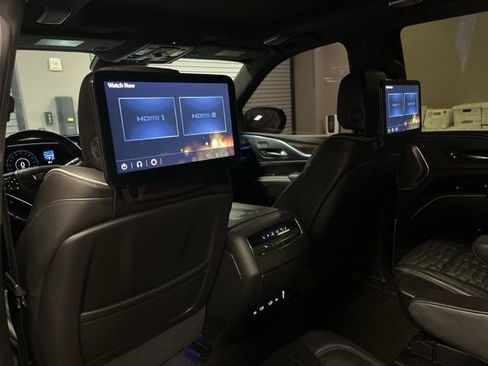 Used 2022 Cadillac Escalade Sport Platinum image 28