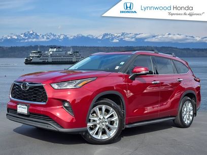 Used 2021 Toyota Highlander Limited