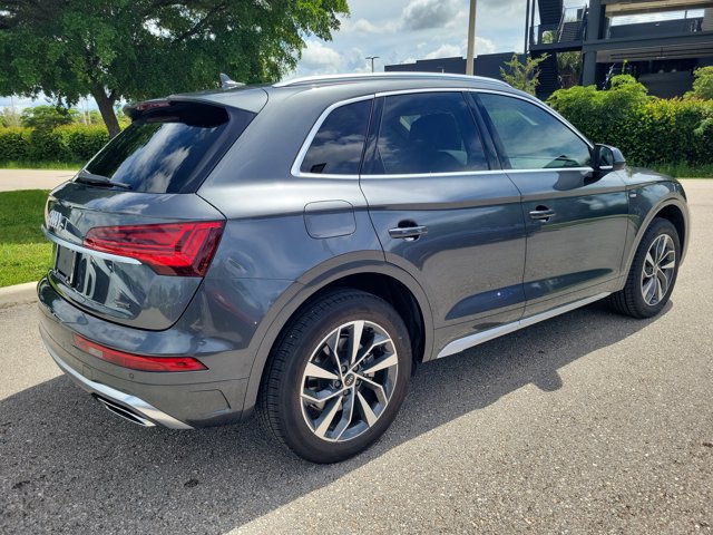 Certified 2022 Audi Q5 2.0T Premium AWD/4WD image 7