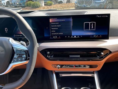 Certified 2025 BMW 330i xDrive Sedan w/ Premium Package image 7