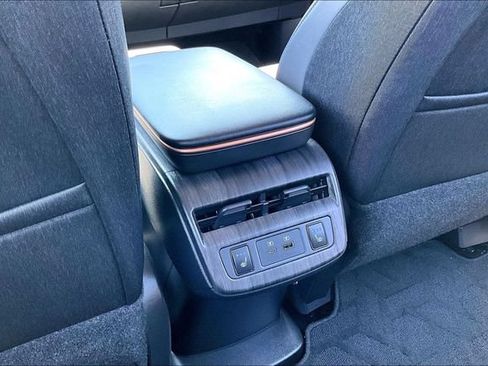 Certified 2024 Nissan Ariya AWD image 10