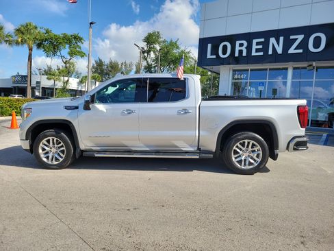 Used 2020 GMC Sierra 1500 SLT w/ SLT Premium Package RWD image 8