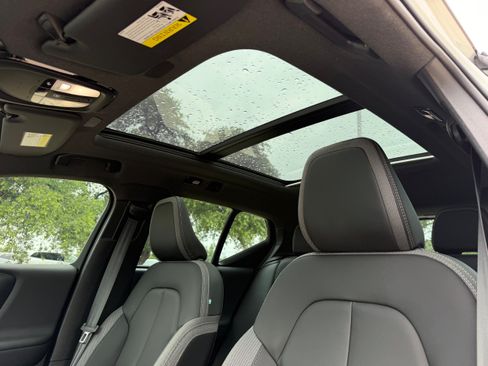 Certified 2023 Volvo XC40 Recharge Plus AWD/4WD image 23