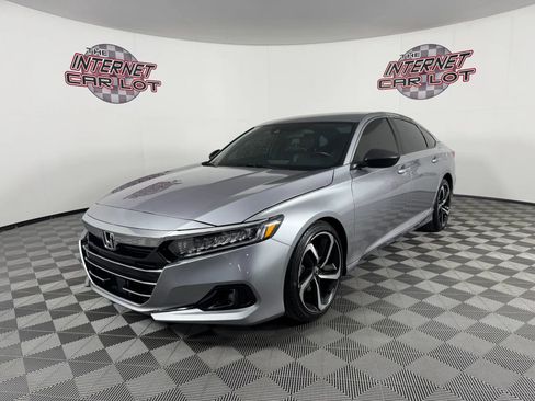 Used 2022 Honda Accord Sport image 3