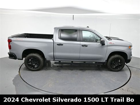 Used 2024 Chevrolet Silverado 1500 LT Trail Boss w/ Convenience Package II image 40