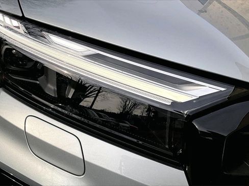 Used 2025 Audi Q7 2.0T Premium Plus image 32