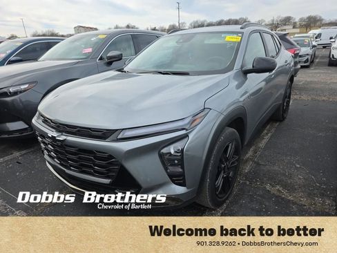 Used 2025 Chevrolet Trax ACTIV w/ Sunroof Package image 15