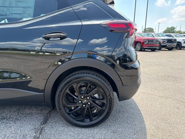 New 2027 Chevrolet Bolt RS w/ Super Cruise Package FWD image 10