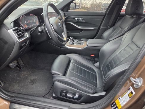 Used 2019 BMW 330i xDrive Sedan w/ Convenience Package image 5