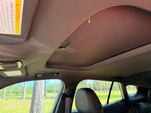 New 2026 Chevrolet Trax RS w/ Sunroof Package FWD image 25