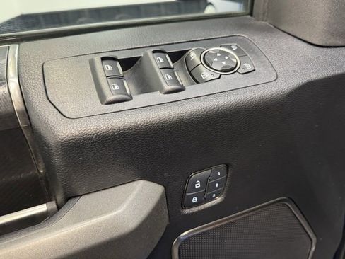 Used 2017 Ford F150 Raptor w/ Equipment Group 802A Luxury image 12