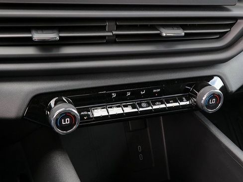 Used 2024 Chevrolet Silverado EV W/T image 27