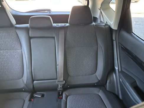 Used 2025 Kia Seltos S FWD image 39