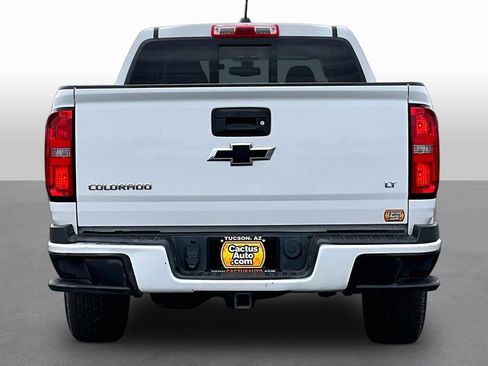 Used 2016 Chevrolet Colorado LT w/ LT Convenience Package RWD image 4