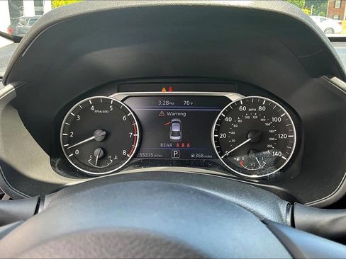 Used 2024 Nissan Altima 2.5 SV FWD image 13