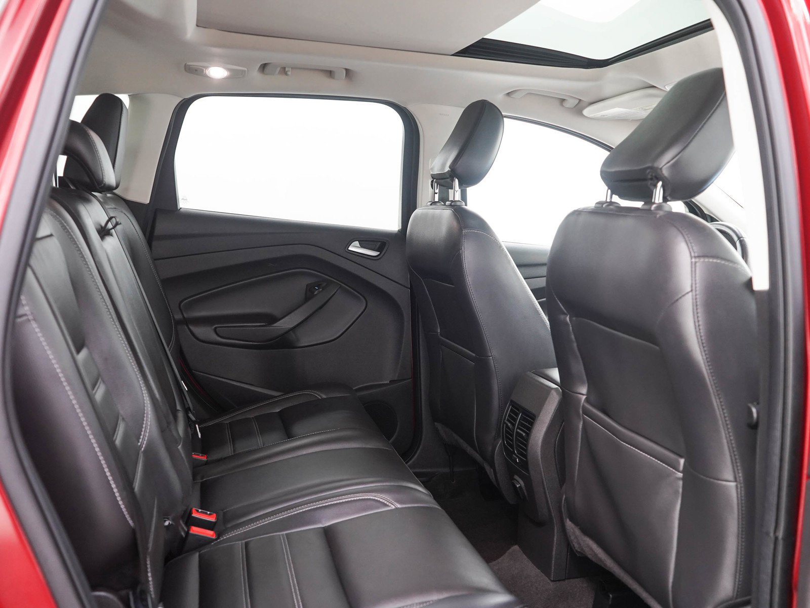 Used 2018 Ford Escape SEL AWD/4WD image 14