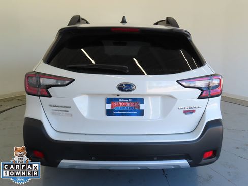 Used 2024 Subaru Outback Limited image 5