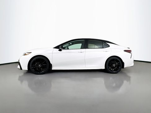 Certified 2021 Toyota Camry XSE w/ Navigation Package FWD image 4