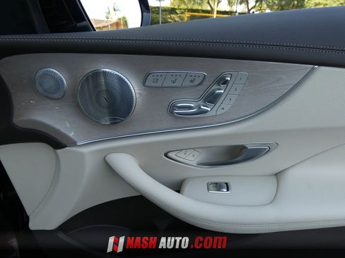 Used 2019 Mercedes-Benz E 450 4MATIC Cabriolet image 35