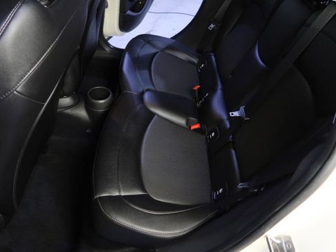 Used 2015 MINI Cooper S image 17