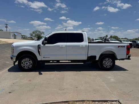 Used 2025 Ford F250 Lariat w/ FX4 Off-Road Package AWD/4WD image 6