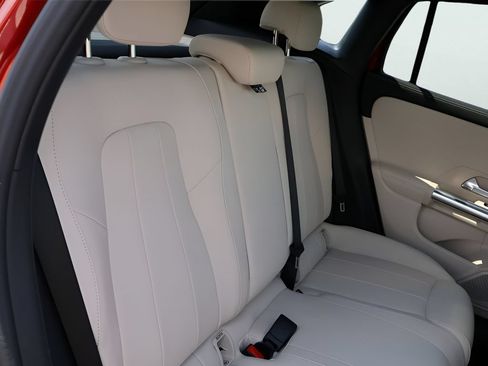 New 2026 Mercedes-Benz GLA 250 4MATIC image 12