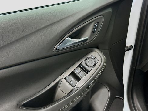 Used 2025 Buick Encore GX Preferred image 15