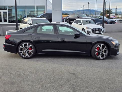 Used 2025 Audi S6 Prestige image 37