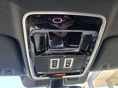 Used 2014 Land Rover Range Rover Sport HSE image 22