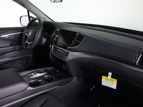 New 2026 Honda Ridgeline Sport image 18