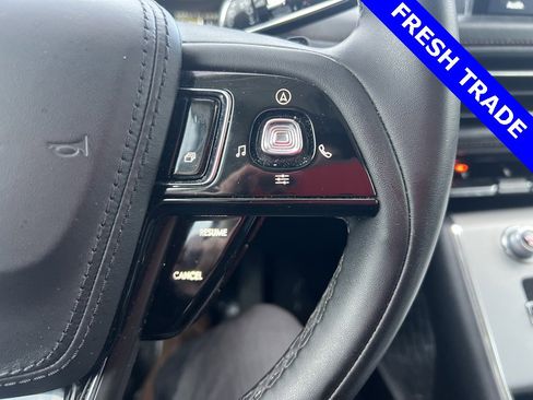 Used 2022 Lincoln Aviator AWD w/ Premium Package image 11