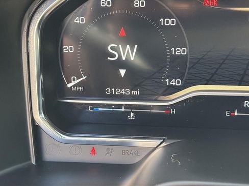 Used 2025 GMC Sierra 1500 AT4 AWD/4WD image 11