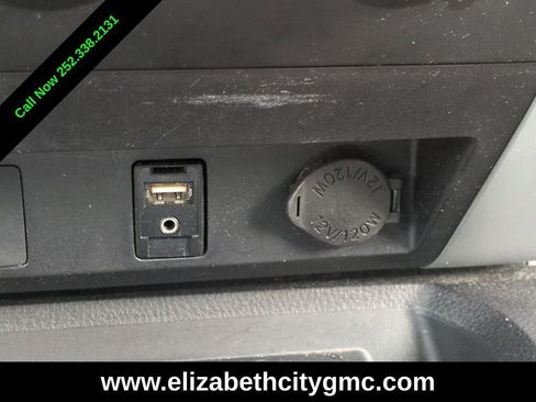 Used 2015 Toyota Tundra SR5 w/ TRD Off Road Package image 28