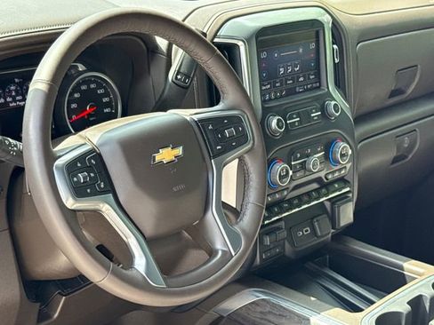 Used 2022 Chevrolet Silverado 3500 LTZ w/ LTZ Texas Edition AWD/4WD image 16