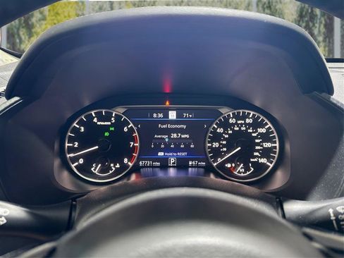 Used 2020 Nissan Altima 2.5 Platinum AWD/4WD image 17