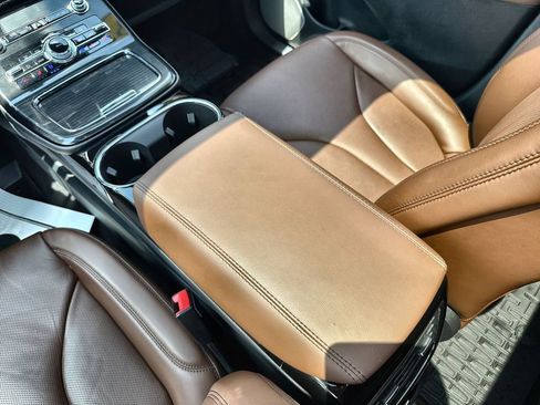 Used 2023 Lincoln Nautilus Reserve w/ Equipment Group 202A AWD/4WD image 22