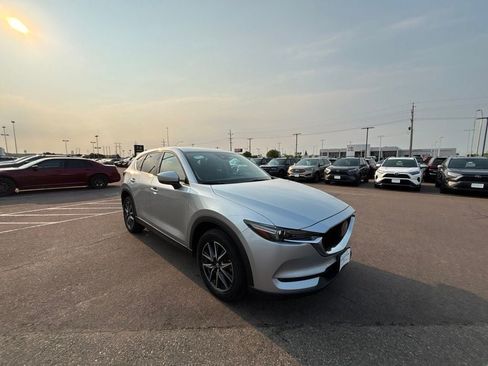 Used 2017 MAZDA CX-5 Grand Touring w/ Premium Package AWD/4WD image 3