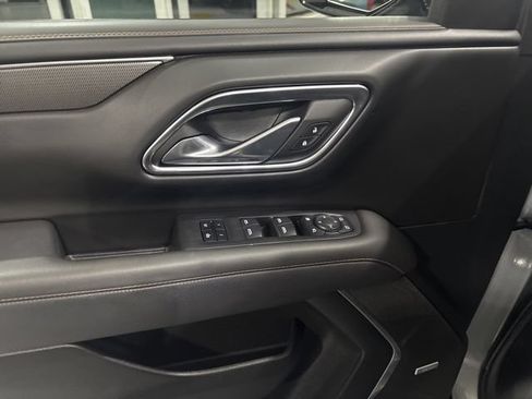Used 2024 GMC Yukon AT4 w/ AT4 Premium Package AWD/4WD image 16