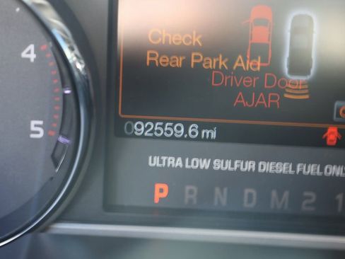 Used 2011 Ford F250 Lariat w/ Chrome Pkg AWD/4WD image 14