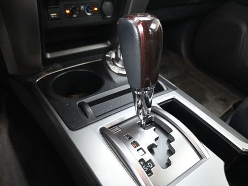 Used 2023 Toyota 4Runner Limited image 15