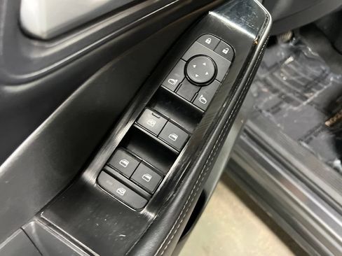 Used 2024 Nissan Rogue SV AWD/4WD image 20