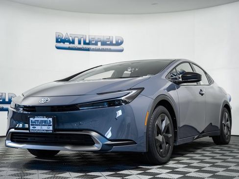 New 2026 Toyota Prius image 3